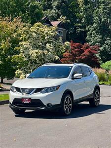 2018 Nissan Rogue Sport SL   - Photo 2 - Portland, OR 97216