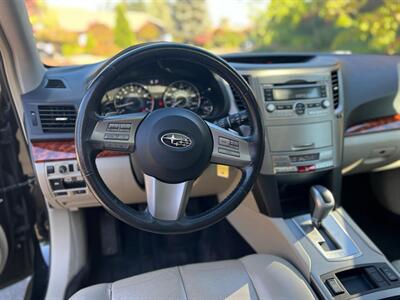 2010 Subaru Outback 2.5i Limited   - Photo 22 - Portland, OR 97216