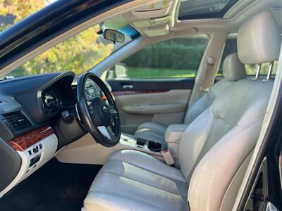 2010 Subaru Outback 2.5i Limited   - Photo 19 - Portland, OR 97216