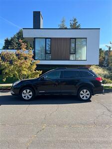 2010 Subaru Outback 2.5i Limited   - Photo 3 - Portland, OR 97216