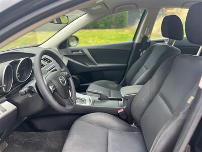 2011 Mazda Mazda3 i Touring   - Photo 11 - Portland, OR 97216