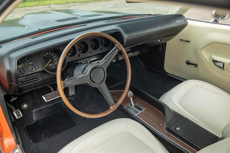 1970 Plymouth AAR Cuda - Photo 9 - Auburn, IN 46706