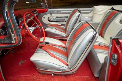 1959 Pontiac Bonneville 455 Fuelie Convertible - Photo 14 - Auburn, IN 46706