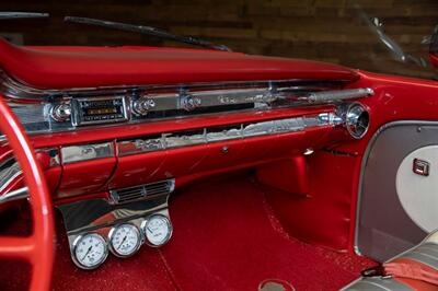 1959 Pontiac Bonneville 455 Fuelie Convertible - Photo 18 - Auburn, IN 46706