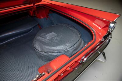 1959 Pontiac Bonneville 455 Fuelie Convertible - Photo 31 - Auburn, IN 46706