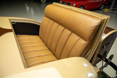 1932 Auburn 8-100A  Coupe - Photo 47 - Auburn, IN 46706