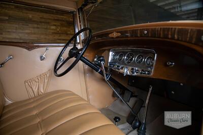 1932 Auburn 8-100A  Coupe - Photo 23 - Auburn, IN 46706