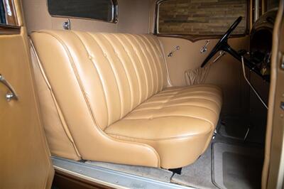 1932 Auburn 8-100A  Coupe - Photo 36 - Auburn, IN 46706
