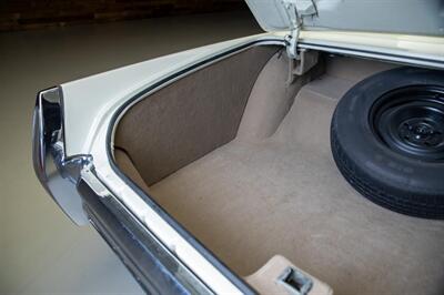1971 Cadillac Coupe Deville   - Photo 17 - Auburn, IN 46706
