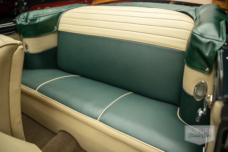 1949 Chrysler Town & Country Convertible - Photo 16 - Auburn, IN 46706