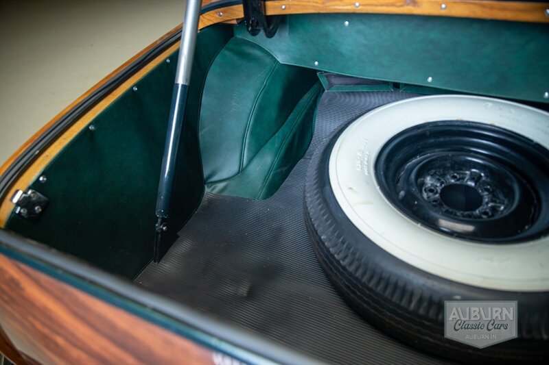 1949 Chrysler Town & Country Convertible - Photo 30 - Auburn, IN 46706