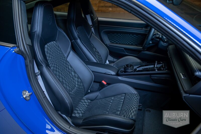 2026 Porsche 911 Carrera GTS - Photo 30 - Auburn, IN 46706
