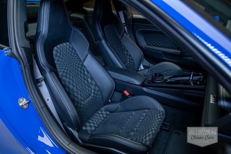 2026 Porsche 911 Carrera GTS - Photo 31 - Auburn, IN 46706