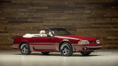 1989 Ford Mustang GT  Convertible - Photo 4 - Auburn, IN 46706