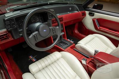 1989 Ford Mustang GT  Convertible - Photo 16 - Auburn, IN 46706