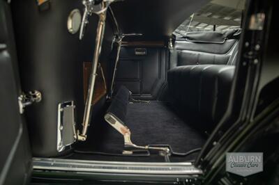 1931 Packard 840 Deluxe Eight  Dual Cowl Sport Phaeton - Photo 36 - Auburn, IN 46706