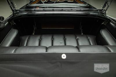 1931 Packard 840 Deluxe Eight  Dual Cowl Sport Phaeton - Photo 32 - Auburn, IN 46706