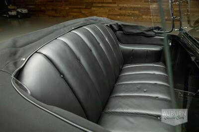 1931 Packard 840 Deluxe Eight  Dual Cowl Sport Phaeton - Photo 16 - Auburn, IN 46706