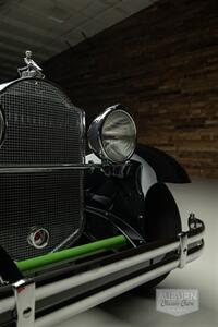 1931 Packard 840 Deluxe Eight  Dual Cowl Sport Phaeton - Photo 27 - Auburn, IN 46706
