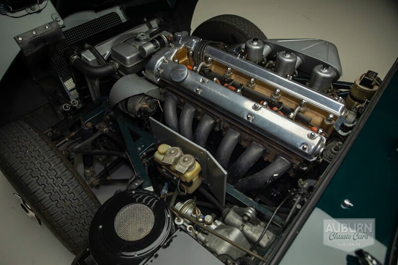 1967 Jaguar XKE Coupe - Photo 22 - Auburn, IN 46706