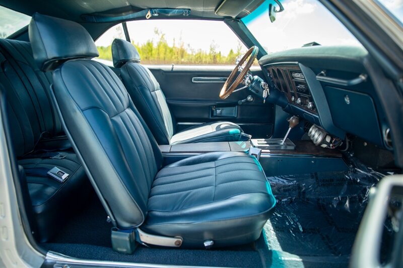 1969 Pontiac Firebird - Photo 19 - Auburn, IN 46706