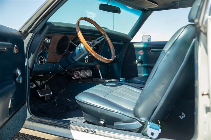 1969 Pontiac Firebird - Photo 22 - Auburn, IN 46706