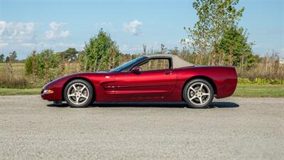 2003 Chevrolet Corvette  50th Anniversary Edition - Photo 11 - Auburn, IN 46706