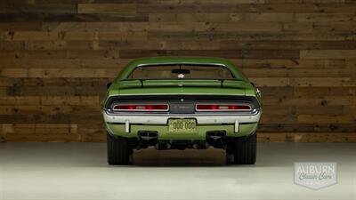 1971 Dodge Challenger 'Hemi' R/T - Photo 4 - Auburn, IN 46706