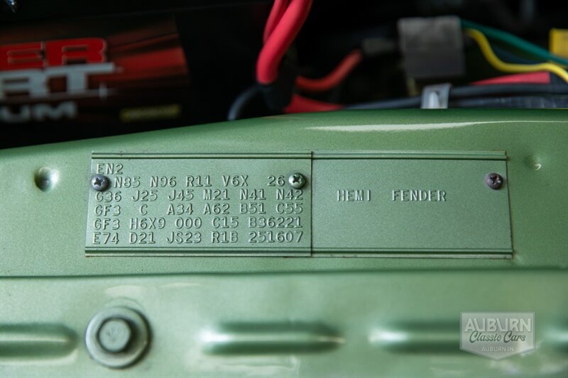 1971 Dodge Challenger 'Hemi' R/T - Photo 32 - Auburn, IN 46706