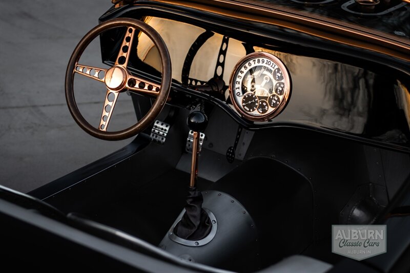 1933 Ford "Steampunk " Hot Rod - Photo 6 - Auburn, IN 46706