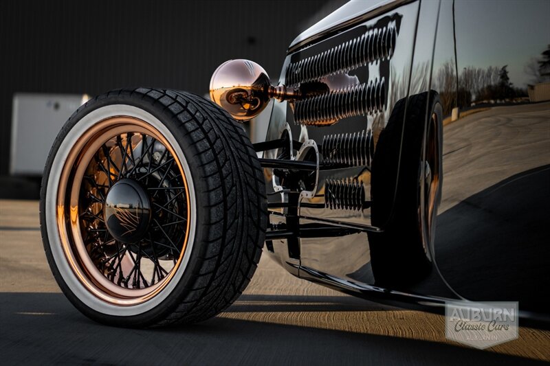 1933 Ford "Steampunk " Hot Rod - Photo 19 - Auburn, IN 46706