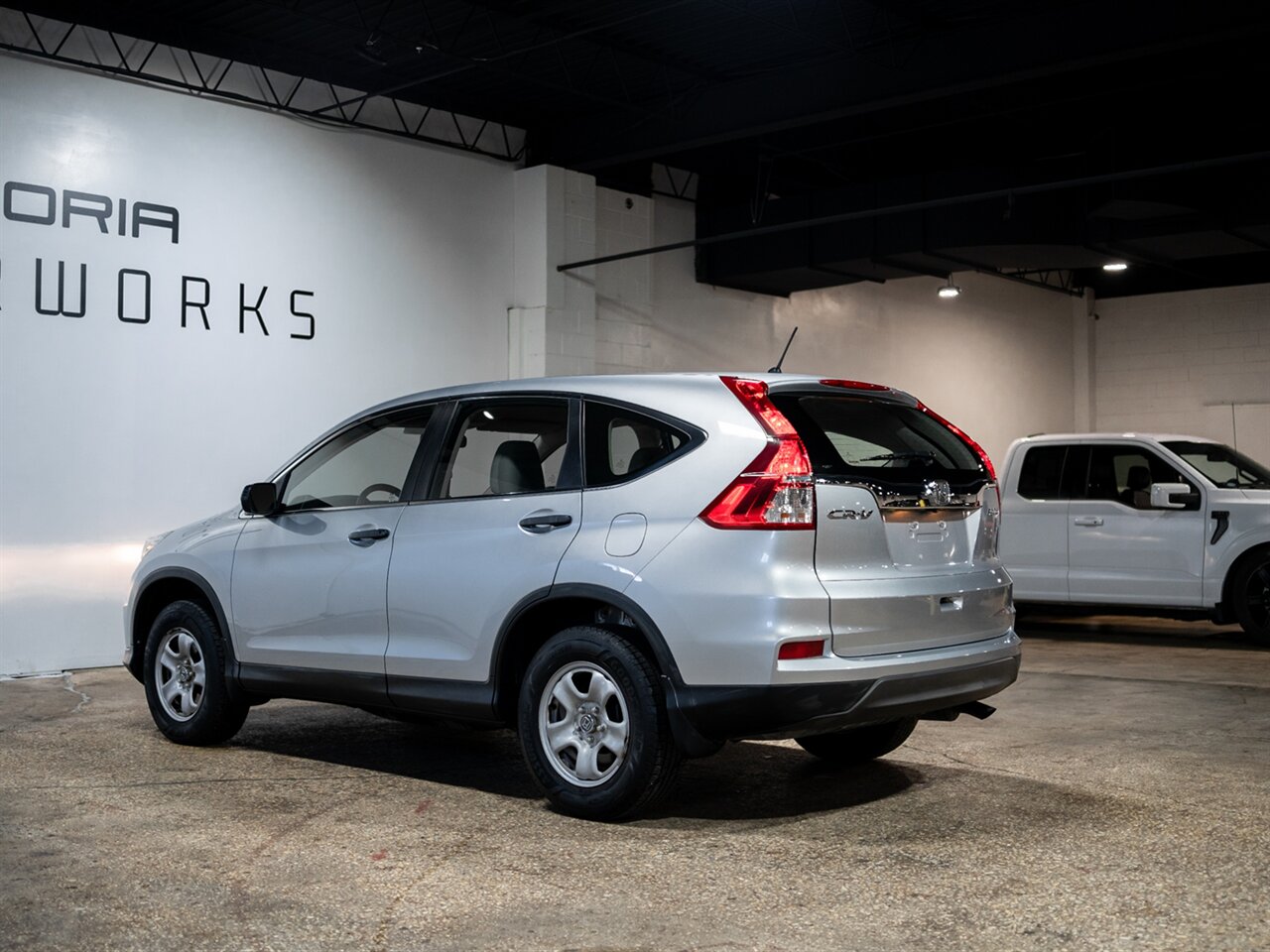 2016 Honda CR-V LX - Photo 10 - Peoria, IL 61615