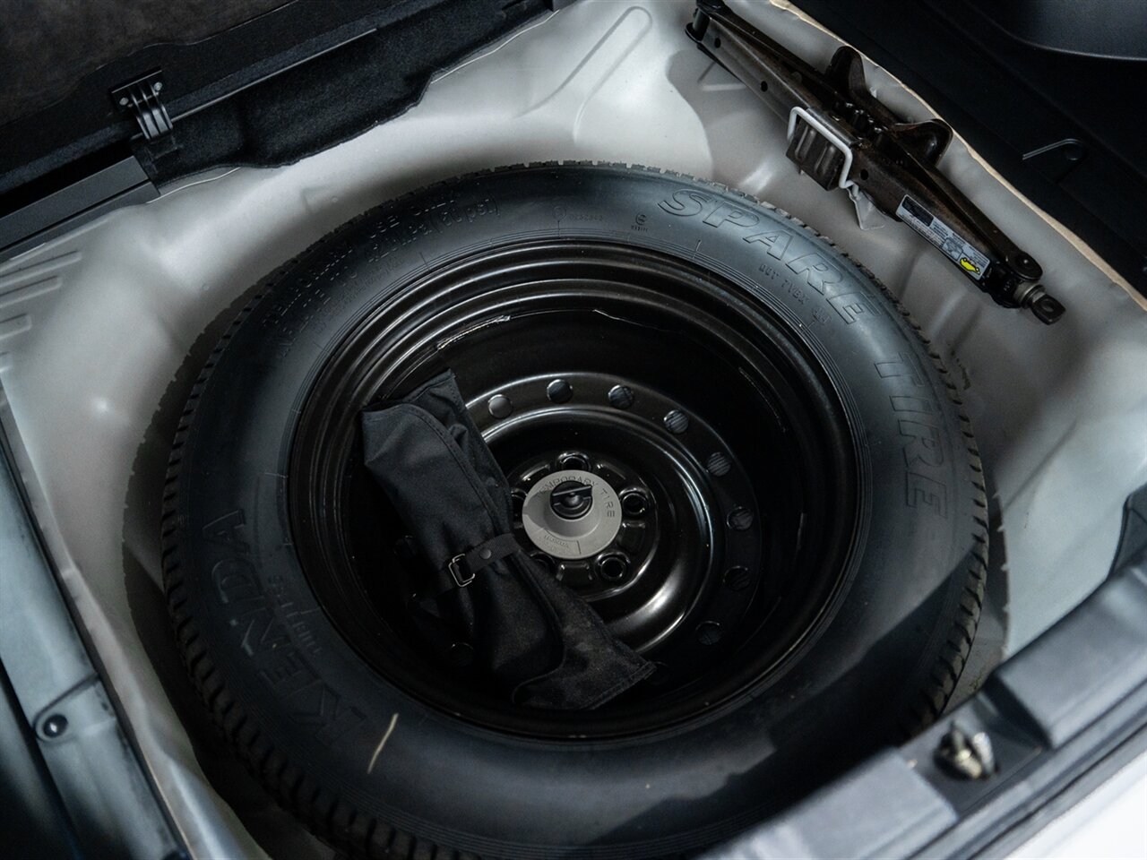 2016 Honda CR-V LX - Photo 21 - Peoria, IL 61615