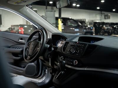 2016 Honda CR-V LX - Photo 24 - Peoria, IL 61615