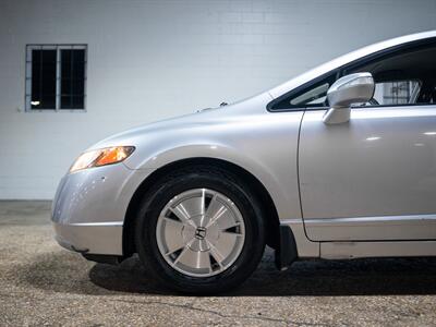 2007 Honda Civic Hybrid - Photo 16 - Peoria, IL 61615