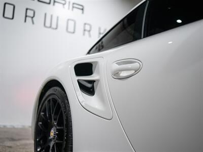 2013 Porsche 911 Turbo S   - Photo 28 - Peoria, IL 61615
