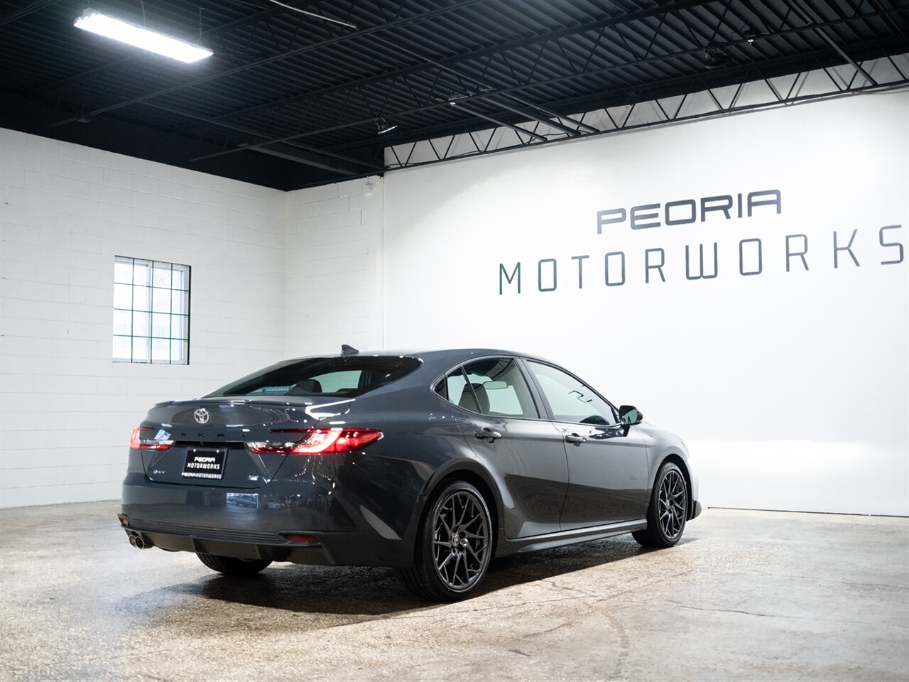 2026 Toyota Camry SE - Photo 9 - Peoria, IL 61615