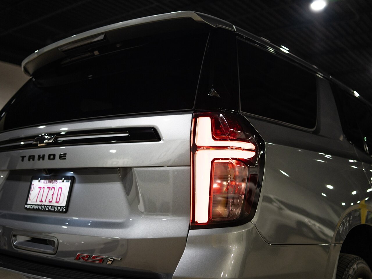 2024 Chevrolet Tahoe RST   - Photo 16 - Peoria, IL 61615