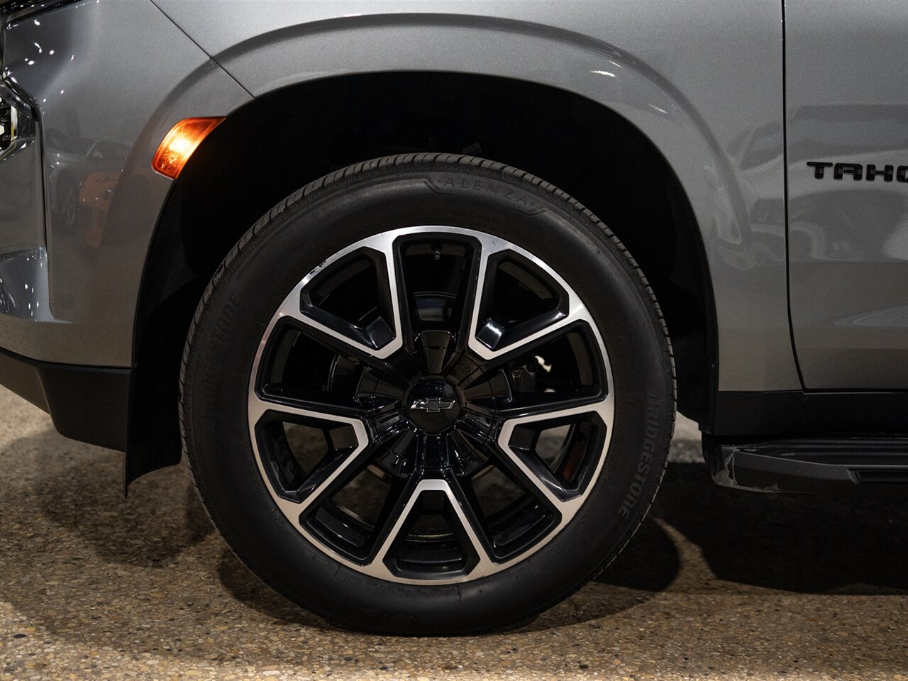 2024 Chevrolet Tahoe RST   - Photo 18 - Peoria, IL 61615