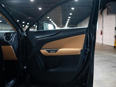 2025 Lexus NX 350h Premium - Photo 38 - Peoria, IL 61615