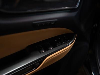 2025 Lexus NX 350h Premium - Photo 39 - Peoria, IL 61615