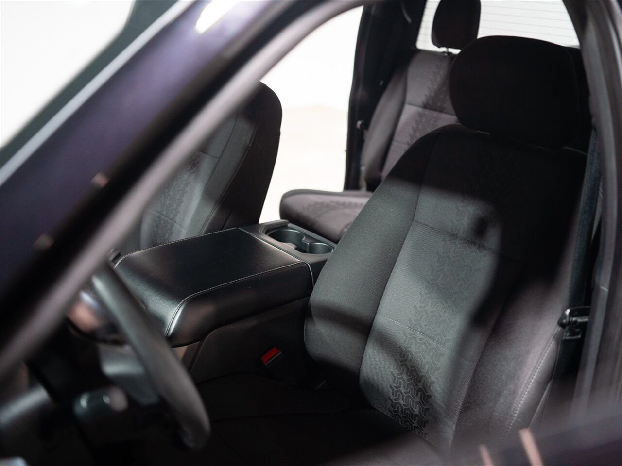 2020 Ford F-150 XLT - Photo 25 - Peoria, IL 61615