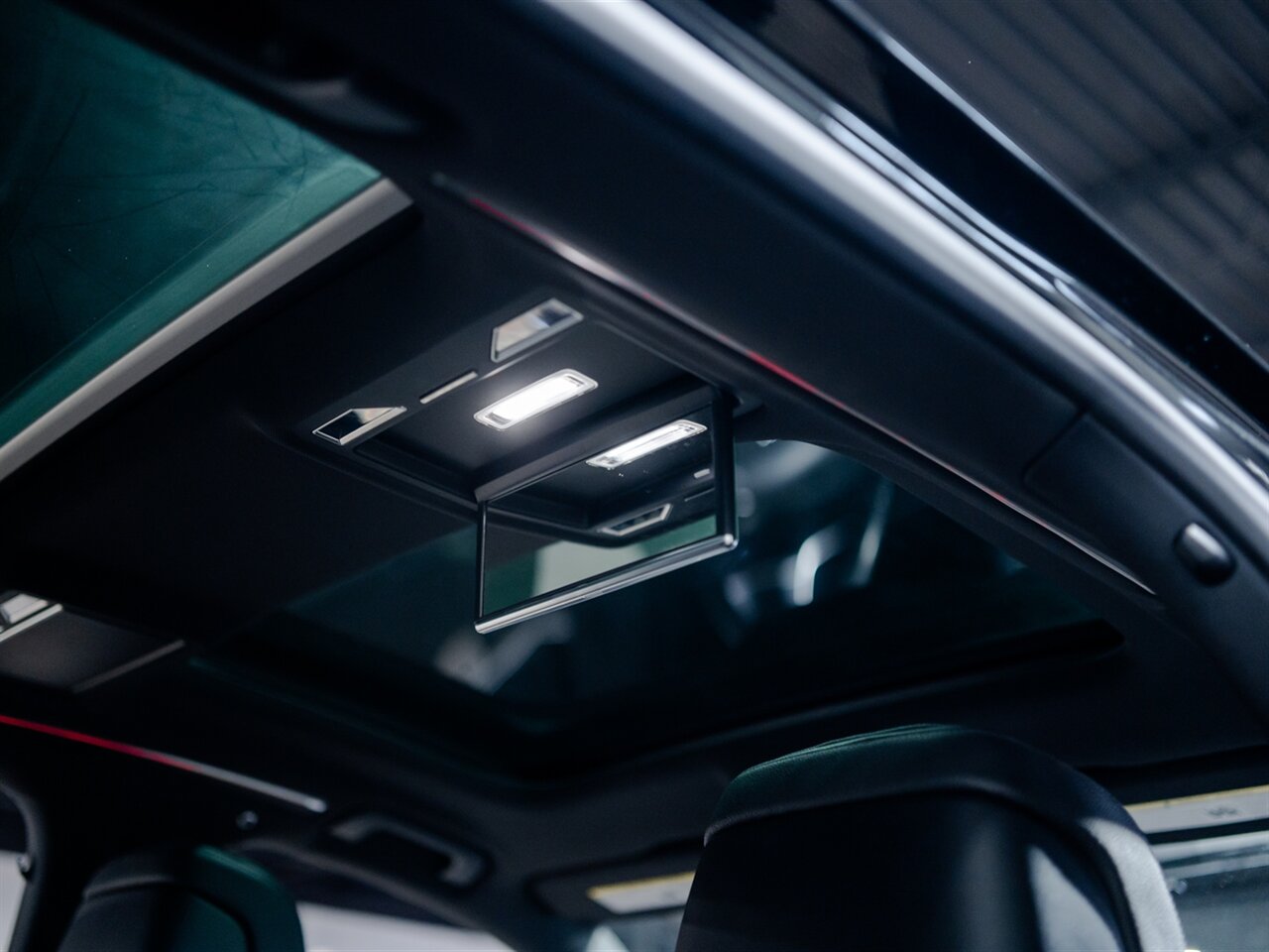 2020 Audi A8 L quattro 60 TFSI   - Photo 18 - Peoria, IL 61615