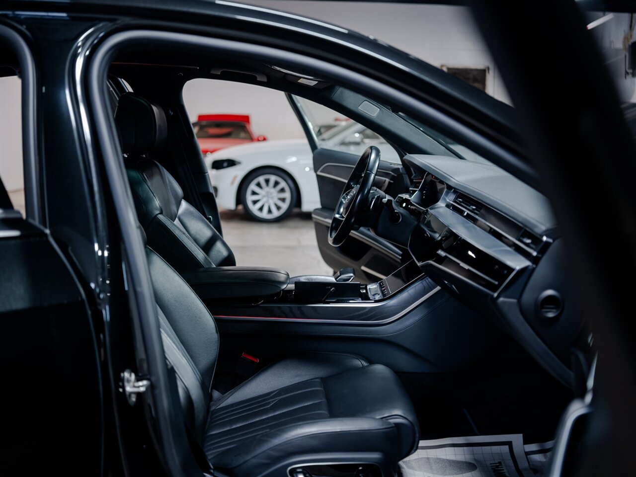 2020 Audi A8 L quattro 60 TFSI   - Photo 35 - Peoria, IL 61615