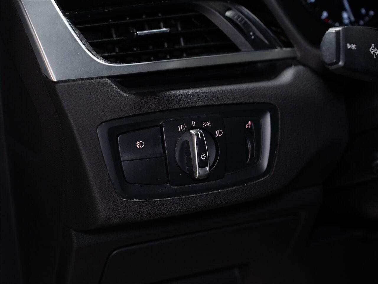 2018 BMW X1 xDrive28i   - Photo 26 - Peoria, IL 61615