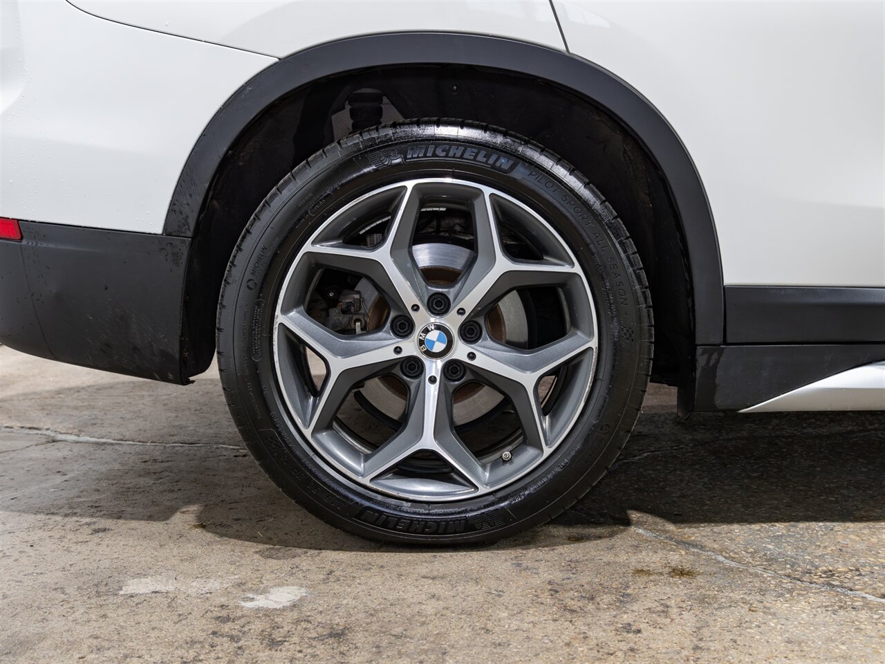 2018 BMW X1 xDrive28i   - Photo 12 - Peoria, IL 61615