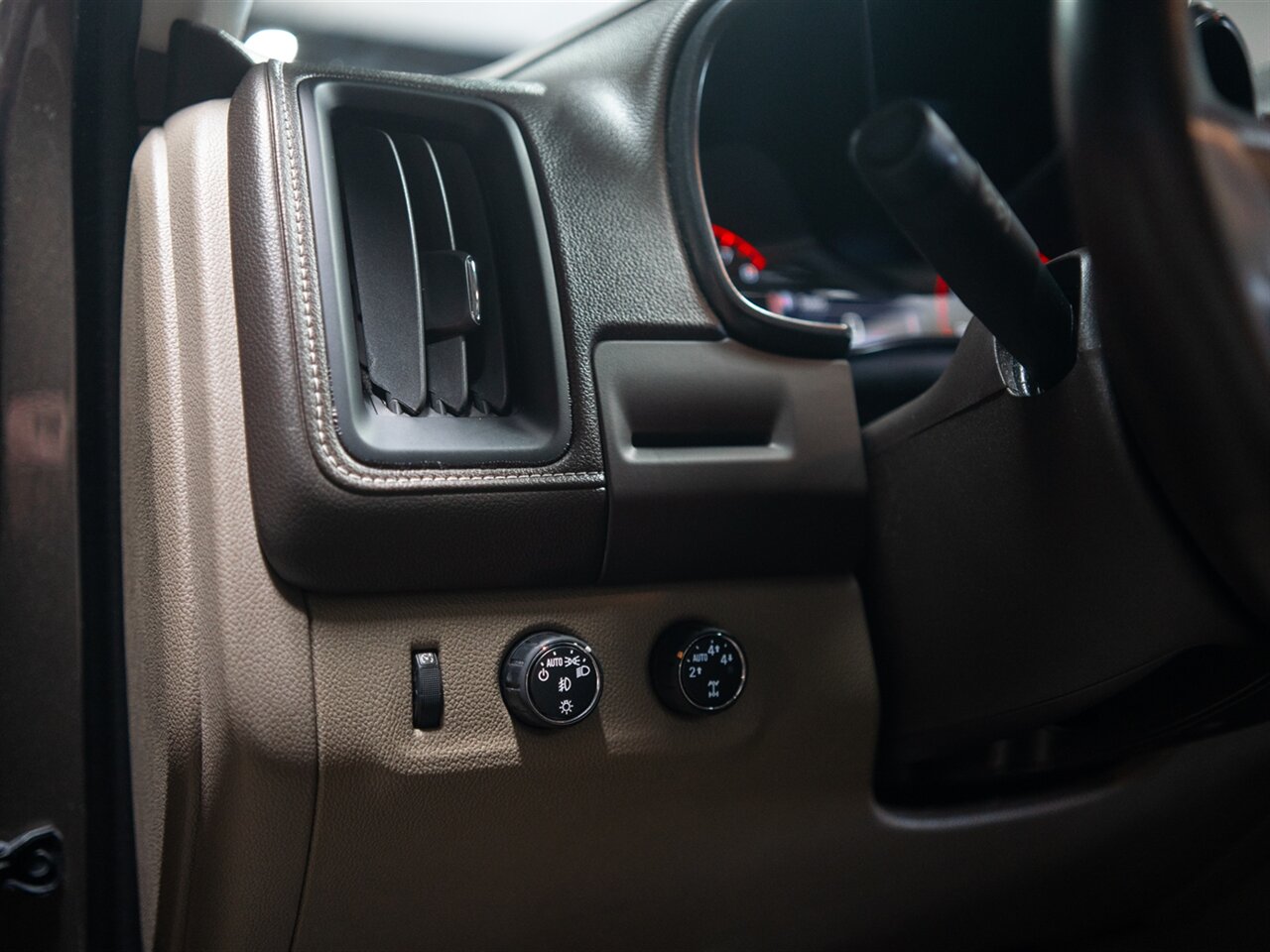 2016 GMC Canyon SLT   - Photo 29 - Peoria, IL 61615