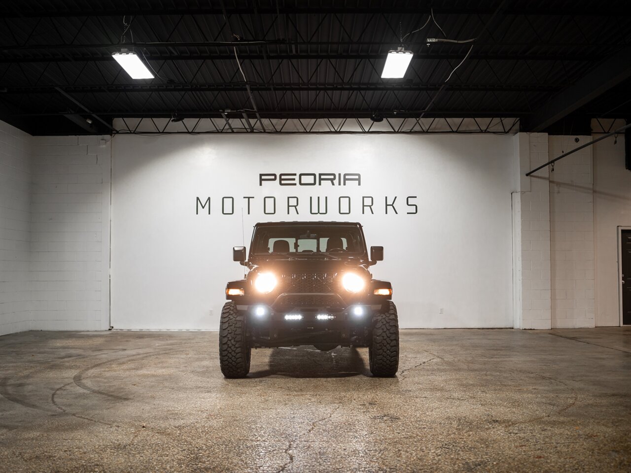 2022 Jeep Gladiator Sport S   - Photo 11 - Peoria, IL 61615