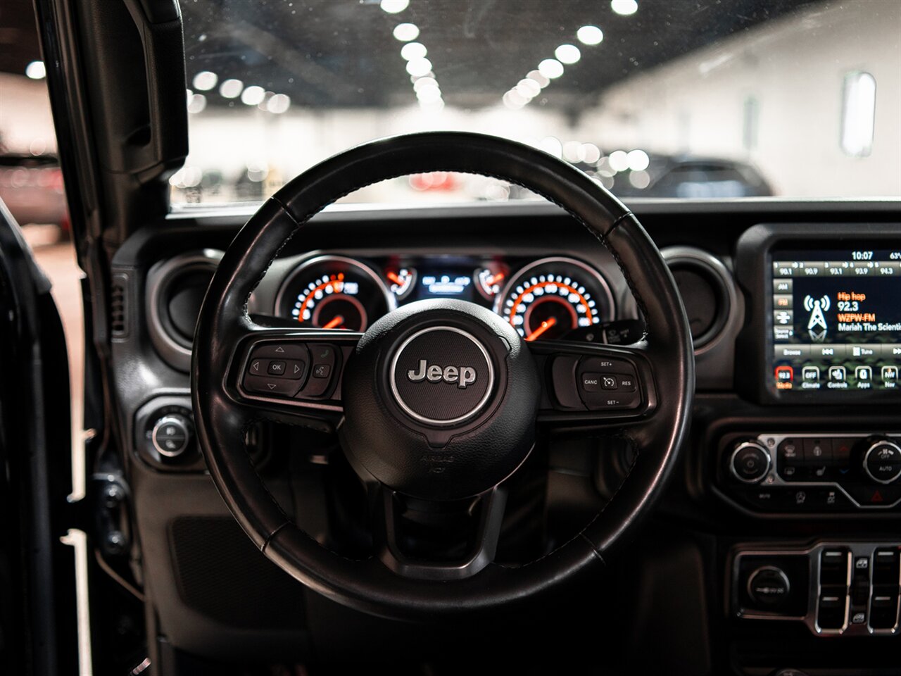 2022 Jeep Gladiator Sport S   - Photo 21 - Peoria, IL 61615