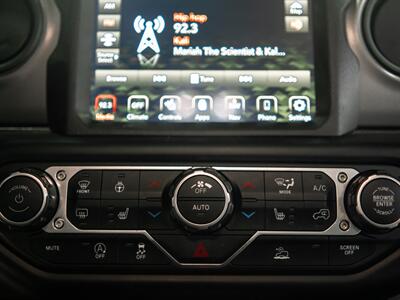 2022 Jeep Gladiator Sport S   - Photo 26 - Peoria, IL 61615